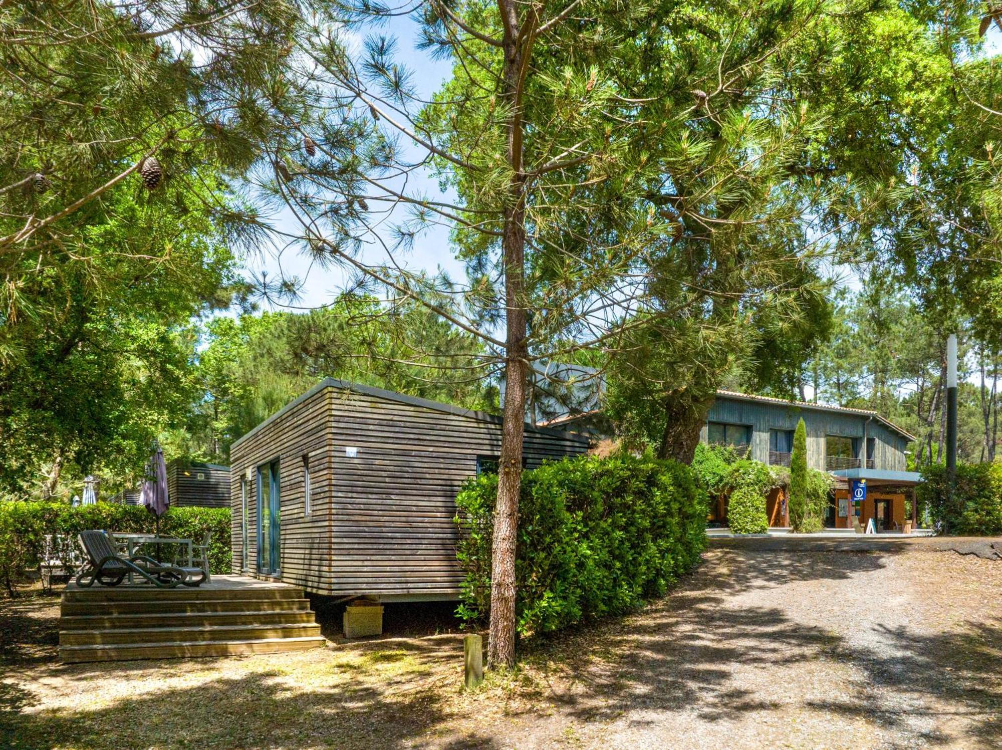 Camping-Village Vacances Les Deux Etangs 塞尼奥斯 外观 照片